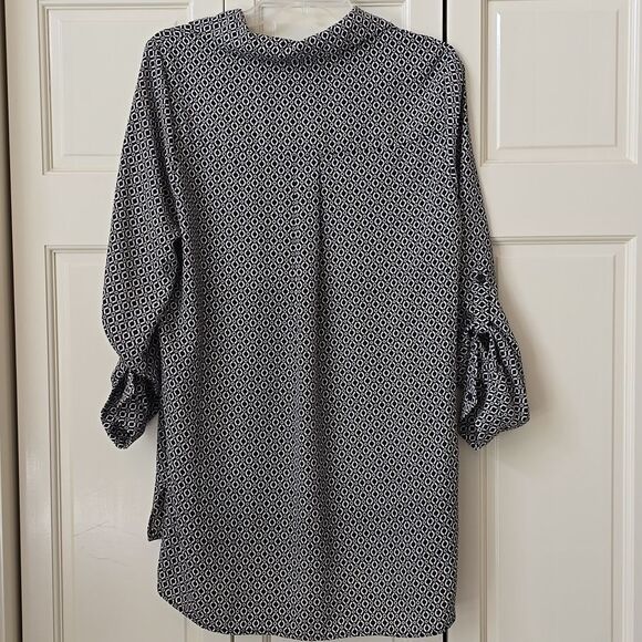 Chic Geometric Print Blouse,Retractable Sleeves, NWOT! - Picture 4 of 8